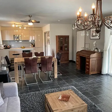 فيلة Niklas With 3 Bedrooms And Heated Pool